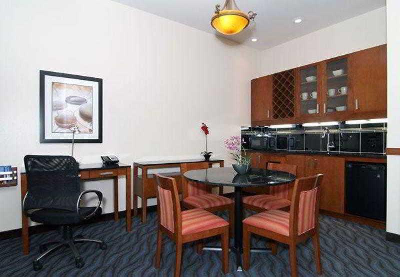 Fairfield Inn & Suites By Marriott אלאמוגורדו מראה חיצוני תמונה
