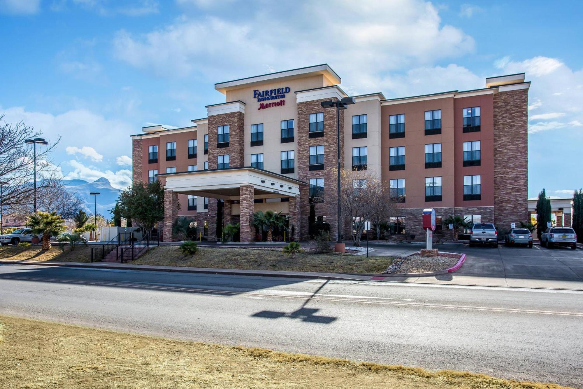 Fairfield Inn & Suites By Marriott אלאמוגורדו מראה חיצוני תמונה
